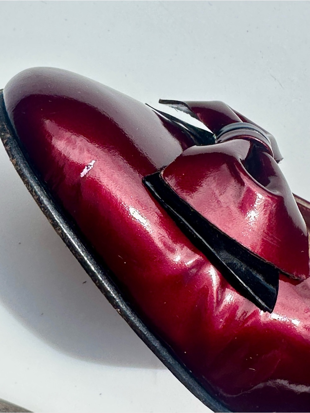 Salvatore Ferragamo Metallic Burgundy Red Patent Low Heel Ballet Pump, Bow, 7 B - Picture 9 of 15